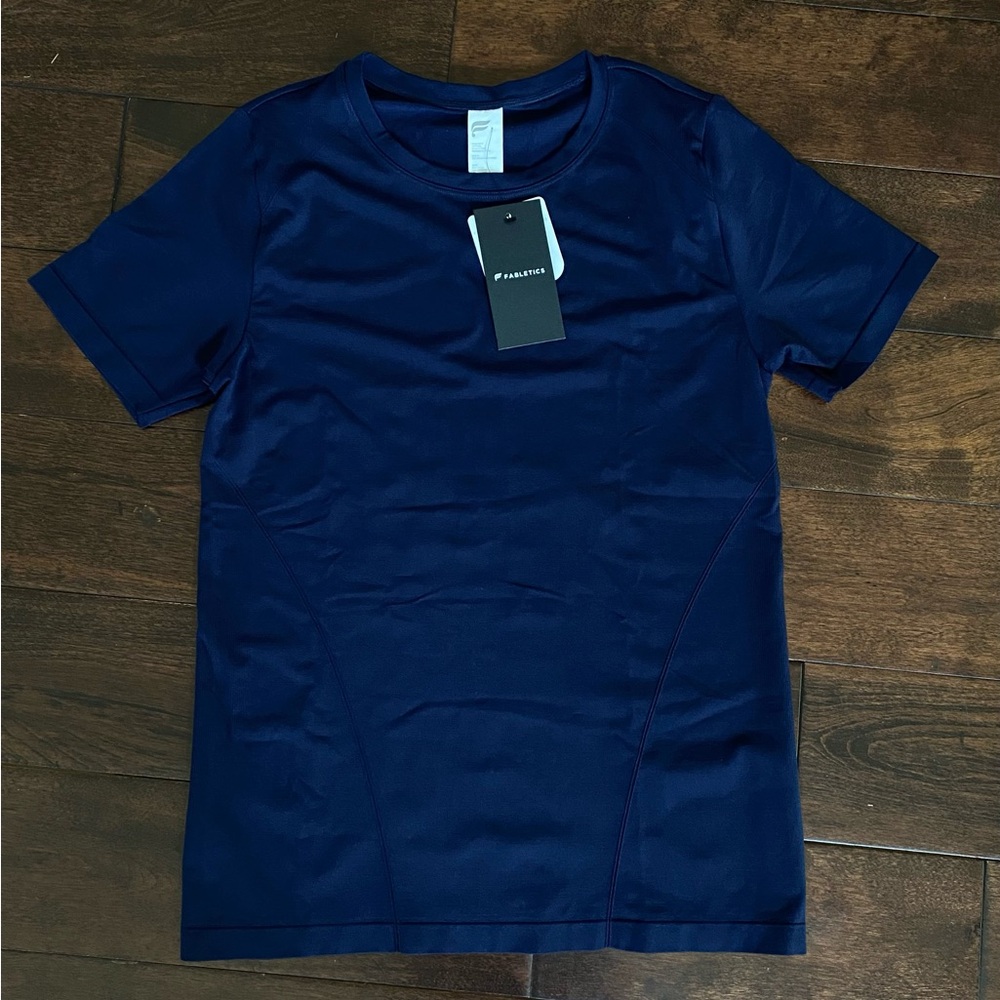 New Fabletics Athletic Shirt